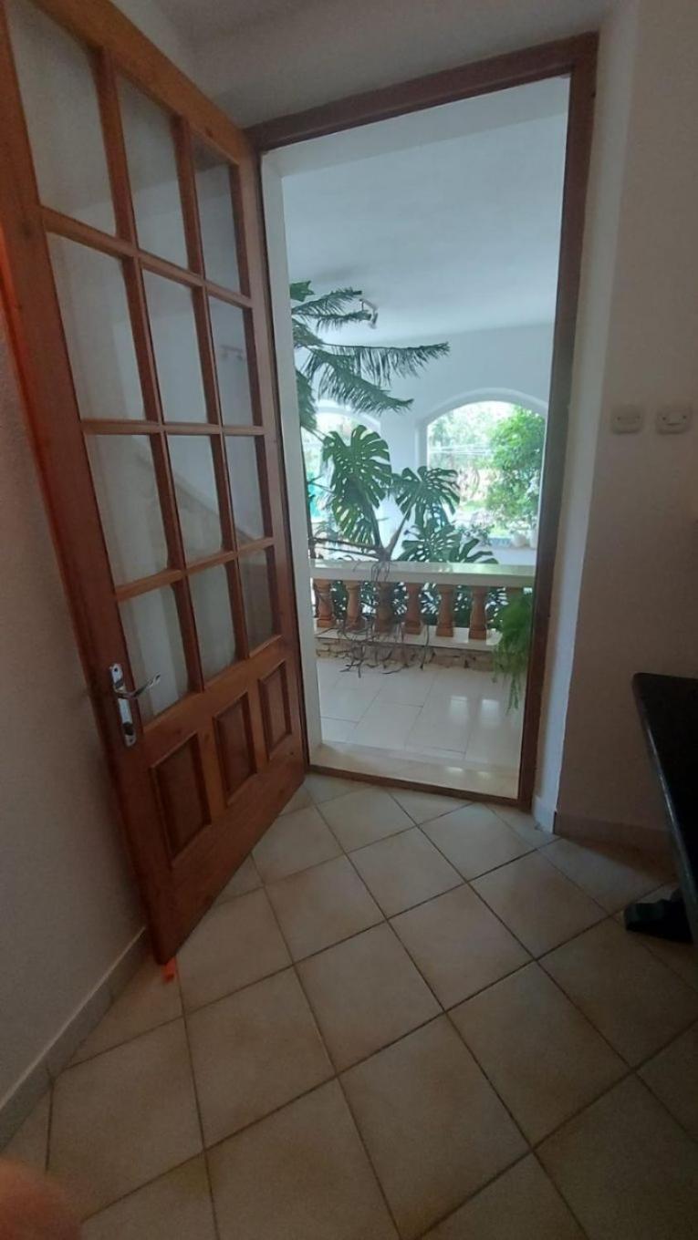 Apartment Brane Bol Bagian luar foto