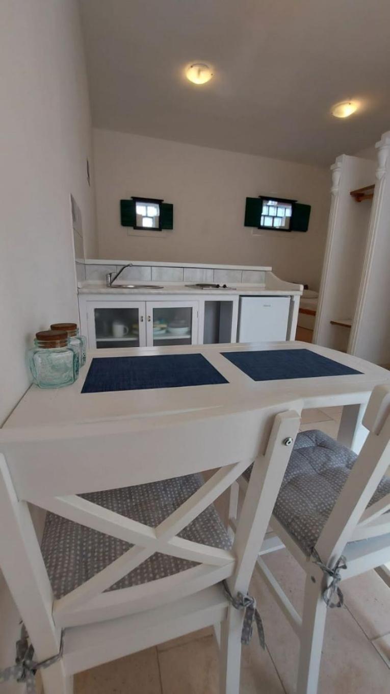 Apartment Brane Bol Bagian luar foto