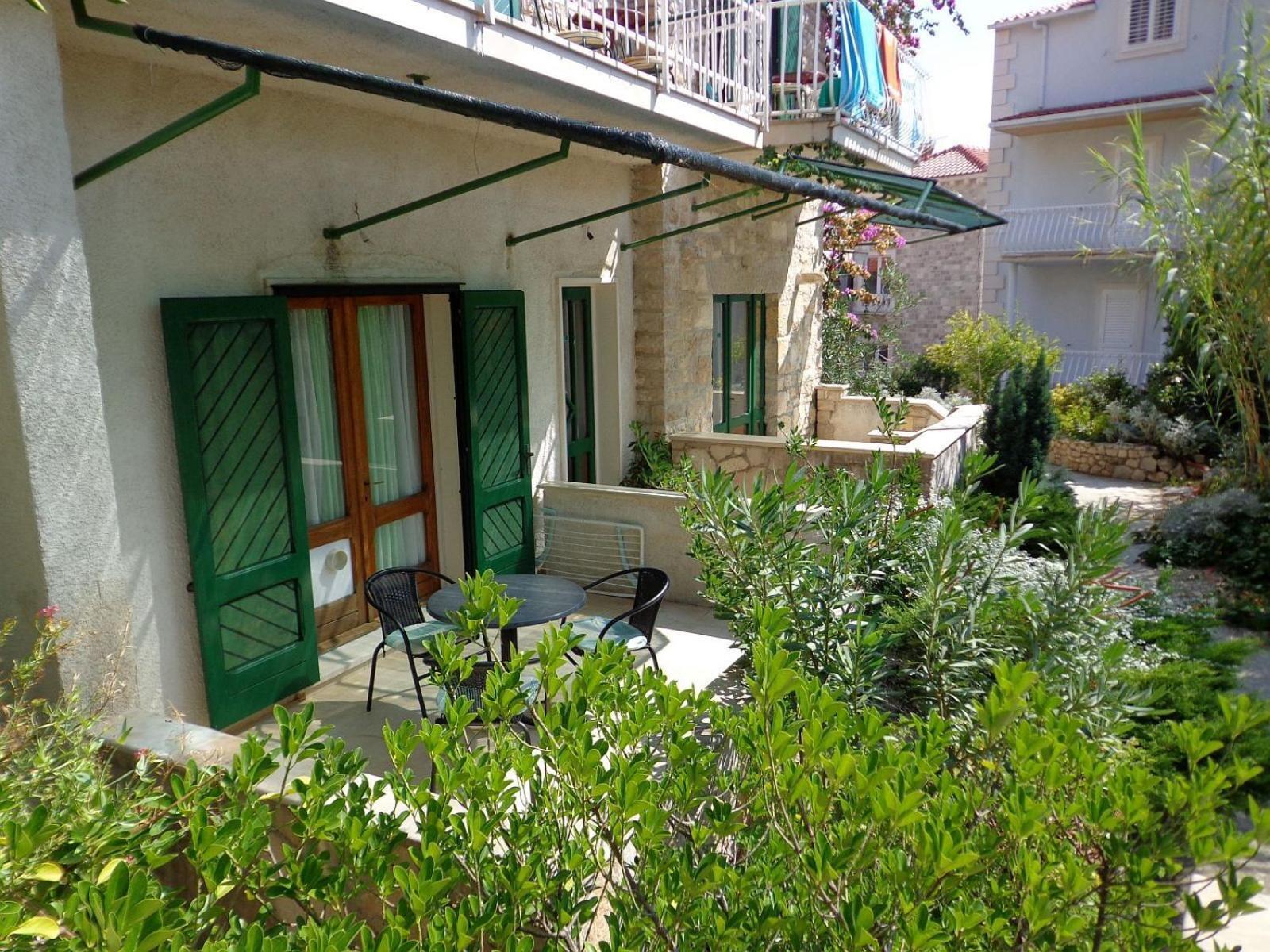 Apartment Brane Bol Bagian luar foto