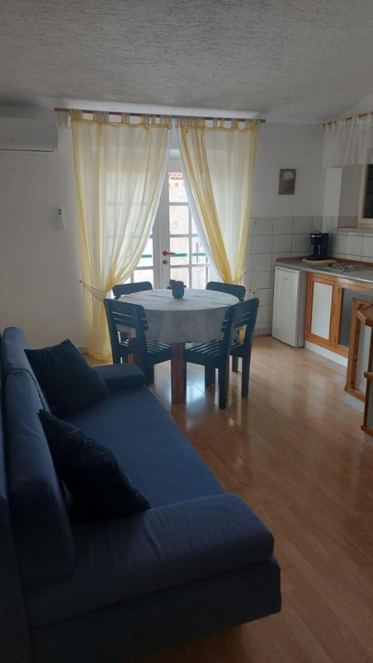 Apartment Brane Bol Bagian luar foto