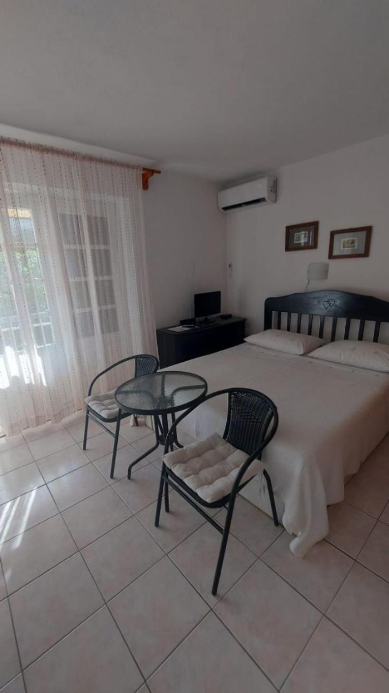 Apartment Brane Bol Bagian luar foto