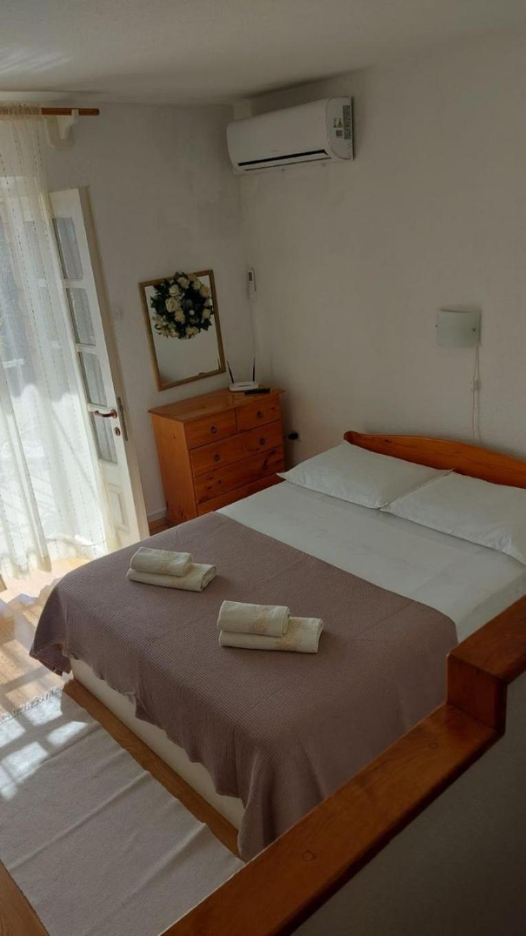 Apartment Brane Bol Bagian luar foto